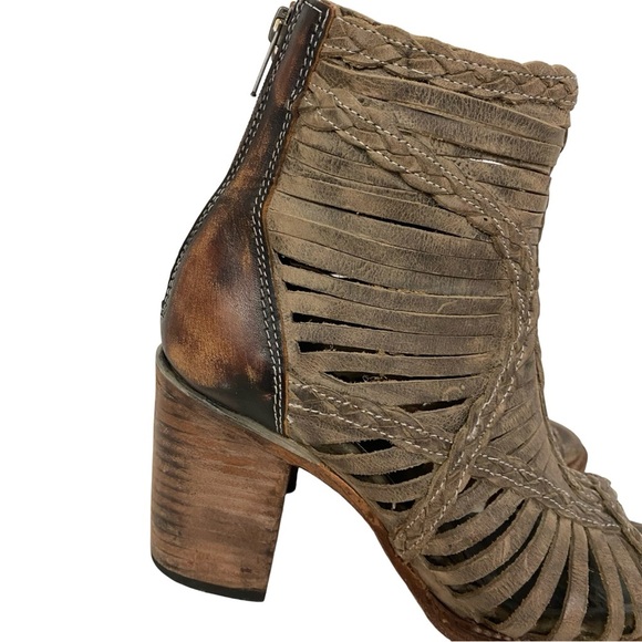 Freebird By Steven Bela Booties Sandals Womens Size 9.5 - 10 Beige Tan Open Toe - Picture 3 of 16